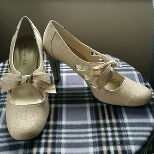 Linen Bow Heels